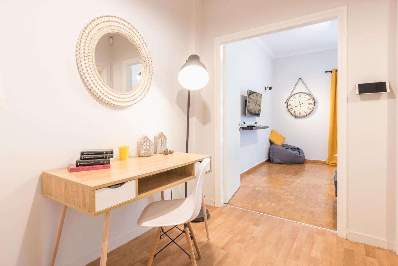 Gorgeous & Modern At Ampelokipi Metro Station By Greece Apartments Athens Luaran gambar